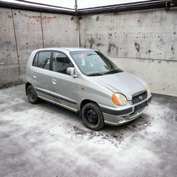 DVEŘE PŘEDNÍ PRAVÉ HYUNDAI ATOS PRIMERA HB