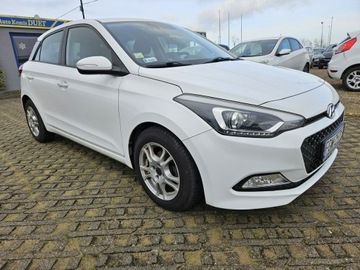 Hyundai i20 I Hatchback 5d Facelifting 1.4 CVVT 100KM 2015 Hyundai i20 1,4 benzyna 100KM automat salon polska, zdjęcie 1