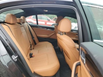 BMW Seria 5 G30-G31 2022 BMW Seria 5 530xi 2022 2.0l 2.0 Benzyna 248KM, zdjęcie 10
