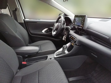 Toyota Yaris IV Hatchback 1.5 Hybrid Dynamic Force 116KM 2023 Toyota Yaris Hybrid 1.5 Comfort IV (2020-) Hybrid, zdjęcie 8