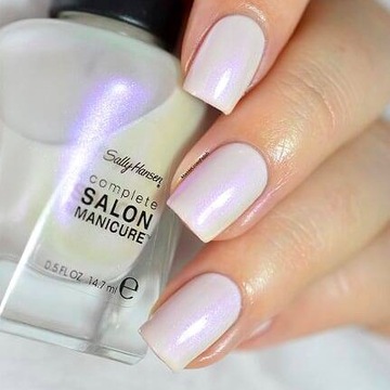 Салли Хансен Салон Полный лак Луна Перл 153