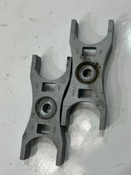 UCHWYT WTRYSKU VW GOLF VII 1.6 TDI 04L216