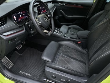 Skoda Octavia IV RS Liftback 2.0 TSI 245KM 2022 Skoda Octavia 2.0TSI 245KM RS DSG l Challenge +, D, zdjęcie 9