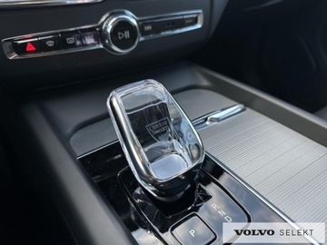 Volvo XC60 II Crossover Plug-In Facelifting 2.0 T8 455KM 2024 Volvo XC 60 XC60 T8 Plug-In Hybrid AWD 455KM Black, zdjęcie 19