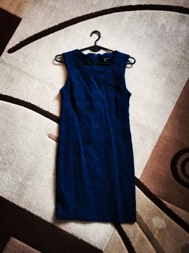 Granatowa ciemna niebieska sukienka na ramiączka ołówkowa Greenpoint 38 M