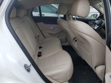 Mercedes GLC C253 2021 Mercedes-Benz GLC Coupe 300, 2021r., 4x4, 2.0L 2.0 Benzyna 255KM, zdjęcie 9