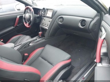 Nissan GT-R 2016 Nissan GT-R Black Edition 2016 3.8l 3.8 Benzyna 545KM, zdjęcie 9