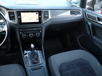 Volkswagen Golf Sportsvan Sportsvan 1.4 TSI BlueMotion Technology 150KM 2015 VW Golf Sportsvan 1.4 TSI, Salon Polska, zdjęcie 7