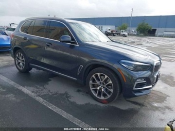 BMW X5 G05 2021 BMW X5 2021 BMW X5 PHEV XDRIVE45E 3.0 Hybryda Plug-in 282KM, zdjęcie 2
