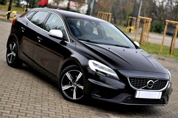 Volvo V40 II Hatchback Facelifting 2.0 D2 120KM 2017 Volvo V40 2.0 D2 Lift R-Desing Full Led Navi, zdjęcie 1