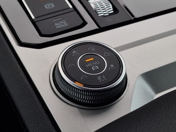 Volkswagen Touareg III SUV 3.0 V6 SCR TDI 286KM 2023 Volkswagen Touareg 3.0 V6 TDI 4Mot. Elegance 286KM, zdjęcie 26