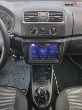 Skoda Fabia II Hatchback Facelifting 1.2 TSI 85KM 2011 Skoda Fabia SCOUT 1.2 Benzyna 86KM Serwis ASO 1.2 Benzyna 86KM, zdjęcie 15