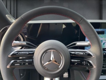 Mercedes CLA C118/X118 2025 MERCEDES-BENZ CLA 200 AMG Line Sedan 1.5 (163KM) 2025, zdjęcie 8