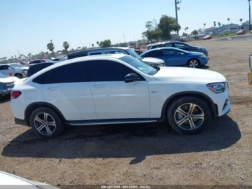 Mercedes GLC C254/X254 2022 Mercedes-Benz GLC 43 AMG 4Matic Coupe 2022 3.0l 3.0 Benzyna 385KM, zdjęcie 6