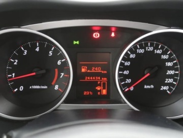 Mitsubishi Outlander II 2.0 MIVEC 147KM 2010 Mitsubishi Outlander 2.0, Salon Polska, zdjęcie 10
