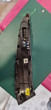 HYUNDAI IX35 10-15R PANEL PŘEPÍNAČ OKNO PRAVÝ ZADNÍ 93580-2S6109P