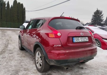 Nissan Juke I 2011 Nissan Juke 2011r, 1.6 Benzyna. Uszkodzony przod. Jezdzi. 1.6 Benzyna, zdjęcie 4