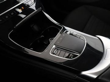 Mercedes GLC C253 SUV Facelifting 2.0 200d 163KM 2019 Mercedes GLC 200 GRATIS! Pakiet Serwisowy o, zdjęcie 28