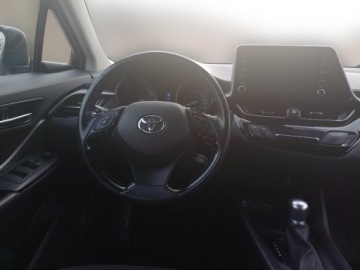 Toyota C-HR I Crossover Facelifting 1.8 Hybrid 122KM 2020 Toyota C-HR 1.8 Hybrid GPF Comfort 1.8 Hybrid GPF, zdjęcie 14
