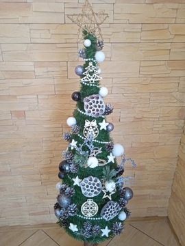 Елка на шесте, конус, 200 см, со светодиодным декором.