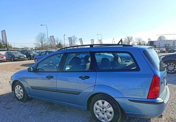 Ford Focus I Kombi 1.8 16V 115KM 2002 Ford Focus Ford Focus 1.8 Benzyna 115KM, zdjęcie 2
