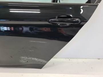 BMW 3 F30 DVEŘE LEVÝ ZADNÍ 475