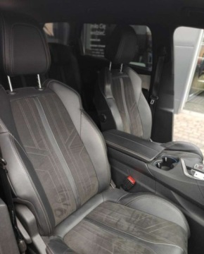 Peugeot 5008 II 2022 Peugeot 5008 Peugeot 5008 2.0 BlueHDi GT Pack SS EAT8 2.0 Diesel 179KM, zdjęcie 9