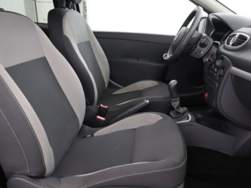 Renault Clio III Hatchback 5d 1.2 i 16V 75KM 2010 Renault Clio 1.2 16V , Klima, zdjęcie 8
