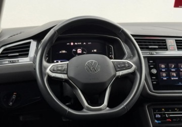 Volkswagen Tiguan Allspace SUV Facelifting 2.0 TDI SCR 200KM 2022 Volkswagen Tiguan Allspace IQ.Light MatrixLED Hak Kamery 360 Webasto T, zdjęcie 28