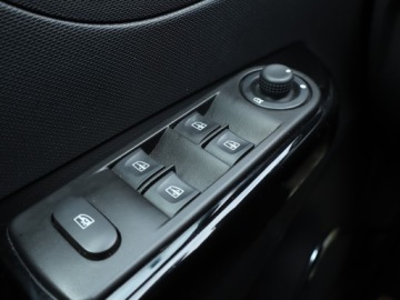 Renault Captur I Crossover 1.2 TCe EDC 120KM 2015 Renault Captur 1.2 TCe, Automat, Navi, Klima, zdjęcie 14