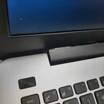 НОУТБУК ASUS A555L I3-4005/4 ГБ/WIN 10 ДОМАШНИЙ РАБОТАЕТ! Я РЕКОМЕНДУЮ!