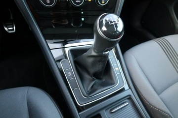 Volkswagen Golf VII Hatchback 5d Facelifting 1.4 TSI 125KM 2017 Volkswagen Golf Allstar 1.4TSi 125KM Manual 2017r., zdjęcie 18