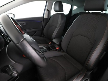 Seat Leon III Hatchback Facelifting 1.4 TSI 125KM 2017 Seat Leon FR navi grzane fotele PDC climatronic, zdjęcie 12