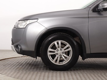 Mitsubishi Outlander III SUV Facelifting 2015 2.0 MIVEC 150KM 2015 Mitsubishi Outlander 2.0, Salon Polska, 4X4, zdjęcie 14