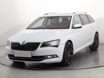 Skoda Superb III Kombi 2.0 TSI 280KM 2015 Skoda Superb 2.0 TSI, 4X4, Automat, Skóra, Navi, zdjęcie 1