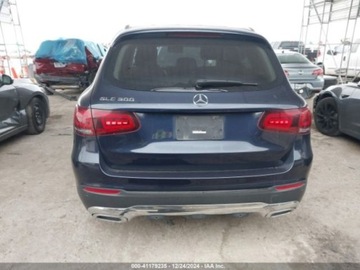 Mercedes GLC C254/X254 2022 Mercedes-Benz GLC 2022r., GLC 300, od ubezpieczalni 2.0 Benzyna 255KM, zdjęcie 5