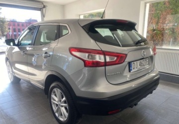 Nissan Qashqai II Crossover 1.6 DIG-T 163KM 2015 Nissan Qashqai 76 Tys Km Gwarancja Bezwypadkowy Zarejestrowany 1.6 163KM, zdjęcie 2