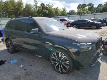 BMW X7 2024 BMW X7 M60i 2024 4.4l 4.4 Benzyna 523KM, zdjęcie 4