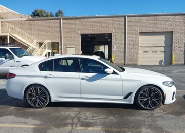 BMW Seria 5 G30-G31 Limuzyna Facelifting 2.0 530i 252KM 2021 BMW Seria 5 BMW 530I 2.0 Benzyna 251KM, zdjęcie 1