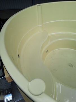 Balia ogrodowa , BW-23P Hot tub, Gorąca beczka .