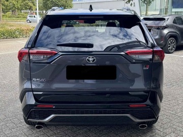 Toyota RAV4 V SUV Facelifting 2.5 Hybrid Dynamic Force 222KM 2025 GR Sport 2.5 Hybrid Dynamic Force 222KM | Tempomat adaptacyjnY!, zdjęcie 3