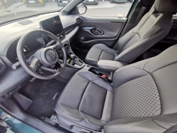 Toyota Yaris IV Hatchback Facelifting 1.5 Hybrid Dynamic Force 130KM 2025 Toyota Yaris Hybrid 1.5 Executive IV (2020-) Hybri, zdjęcie 2