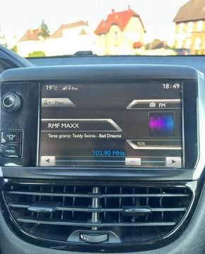 Peugeot 208 I Van 1.4 HDI 68KM 2013 Peugeot 208 Sprzedam Peugeot 208 Ekonomiczny i Wyposazony 1.4 Diesel, zdjęcie 12