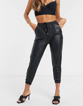 B68 FEMME LUXE SPODNIE JOGGERY 7/8 CZARNE M