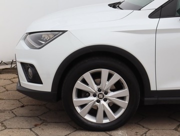 Seat Arona Crossover 1.0 EcoTSI 115KM 2019 Seat Arona 1.0 TSI, Salon Polska, Klima, zdjęcie 12