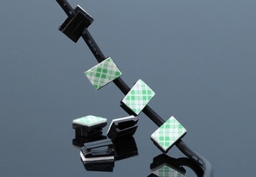 Крепежный кабельный органайзер 12 х 5мм 10шт.