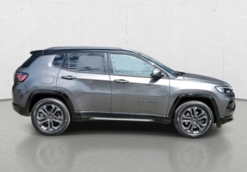 Jeep Compass II 2021 Jeep Compass 1.3 TMair Limited FWD SS 1.3 Hybryda Plug-in 190KM, zdjęcie 31