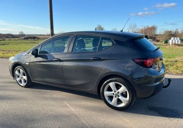 Opel Astra J GTC 1.4 100KM 2016 Opel Astra 1,4 Benz. 100 KM, Jak Nowy - Tylko 35 Tys Km 1.4 Benzyna 100KM, zdjęcie 2