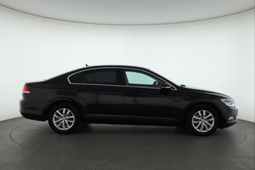 Volkswagen Passat B8 Limousine 1.8 TSI BlueMotion Technology 180KM 2017 VW Passat 1.8 TSI, Salon Polska, VAT 23%, Navi, zdjęcie 5