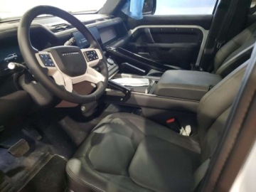 Land Rover Defender IV (L663) 2025 Land Rover Defender 130 X-Dynamic Se 2025 3.0 Benzyna 395KM, zdjęcie 7